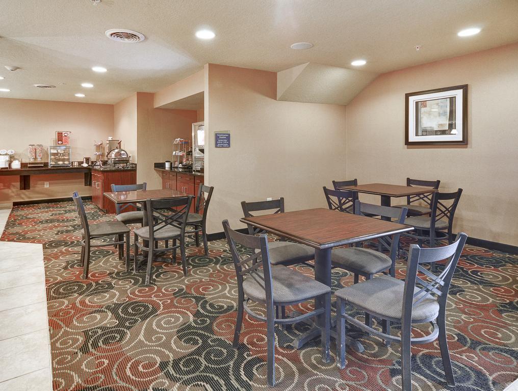 Cobblestone Inn & Suites - Big Lake Exteriör bild