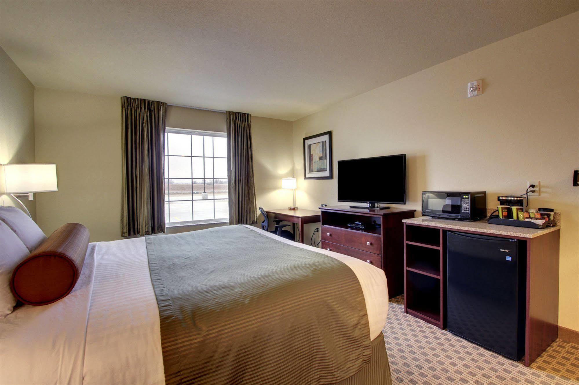 Cobblestone Inn & Suites - Big Lake Exteriör bild